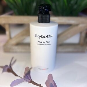 Skybottle Viva La Pink Body Lotion
